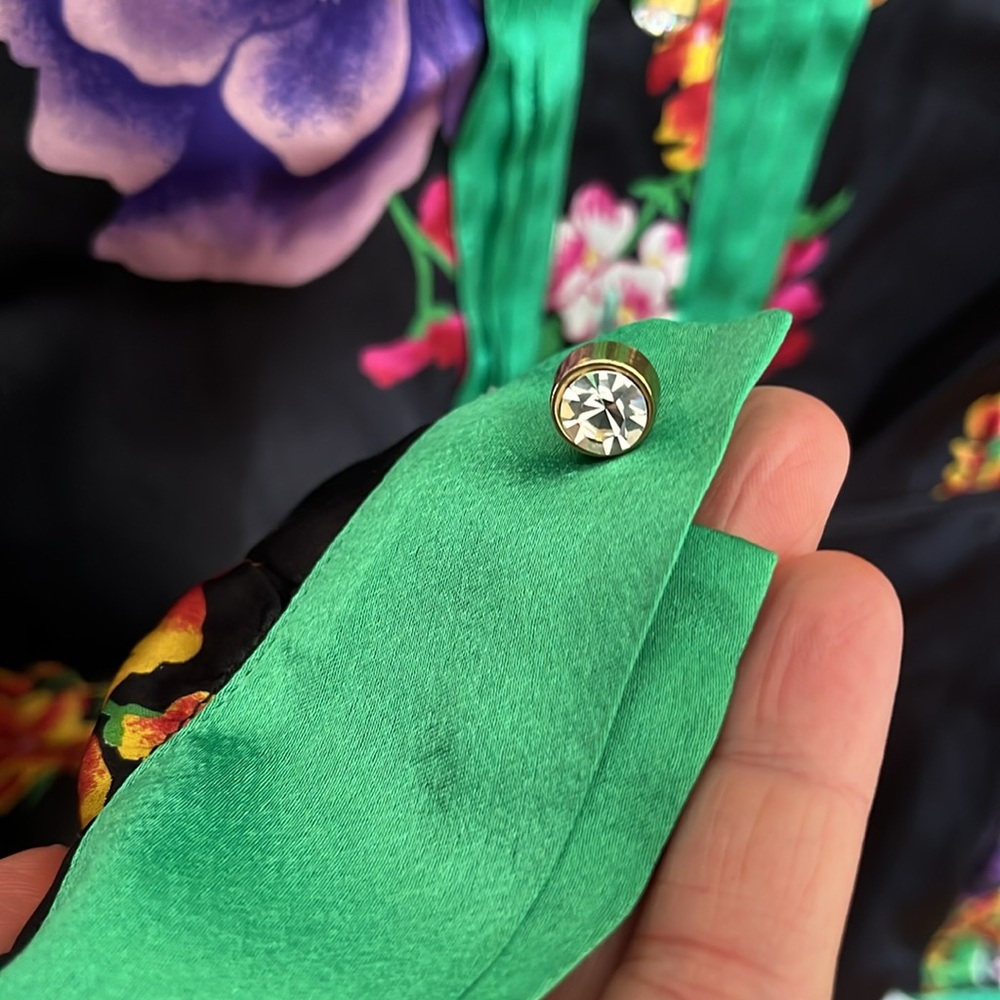 D&G blouse - Picture 6 of 8